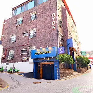 Hostal Oyo Myeongdong 5